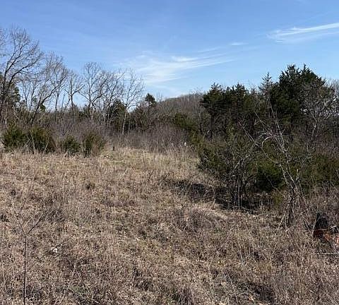 5th image of 644 Timberland Trail
