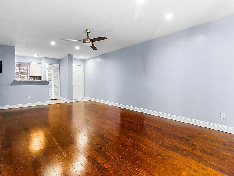 12100 Melville Dr #301C — Photo 7