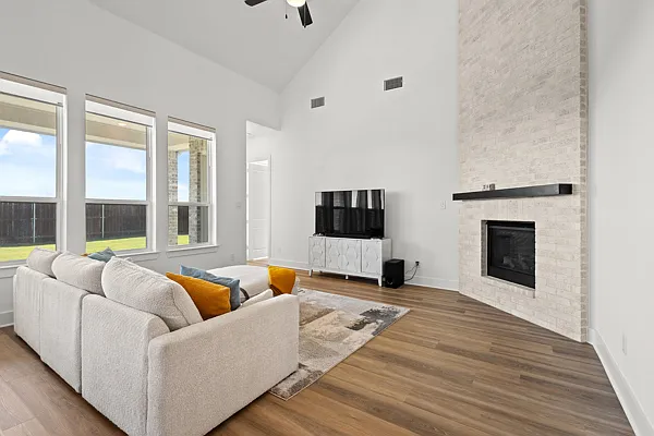 1825 Rough Ridge Trl — Photo 16