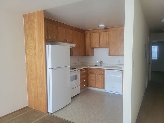 2nd image of 245 9th Ave APT 2