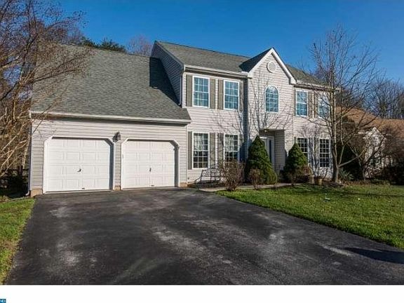 2nd image of 231 E Flagstone Dr