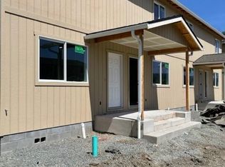 610 N Main St #2-A, Phoenix, OR 97535