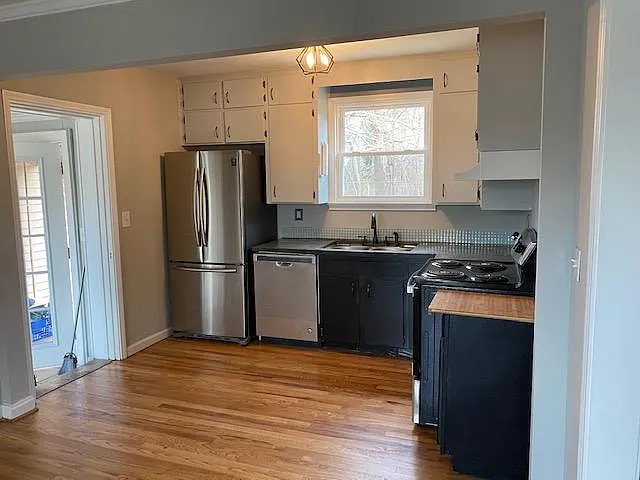 700 Groves Park Rd — Photo 3