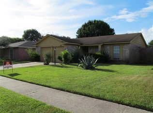 7518 Smiling Wood Ln, Houston, TX 77086