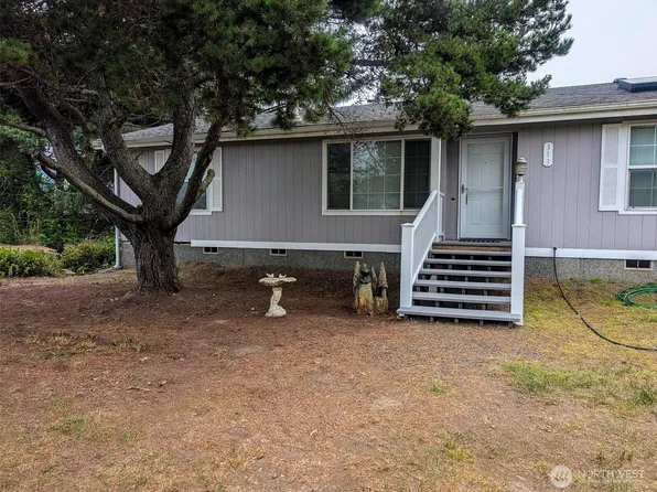313 Ocean Shores Boulevard NW, Ocean Shores, WA 98569