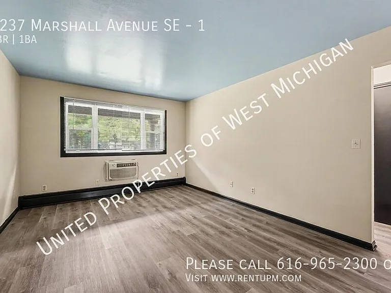 3237 Marshall Ave SE #1 — Photo 5