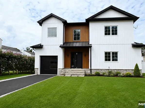 9-02 3rd Street, Fair Lawn, NJ 07410
