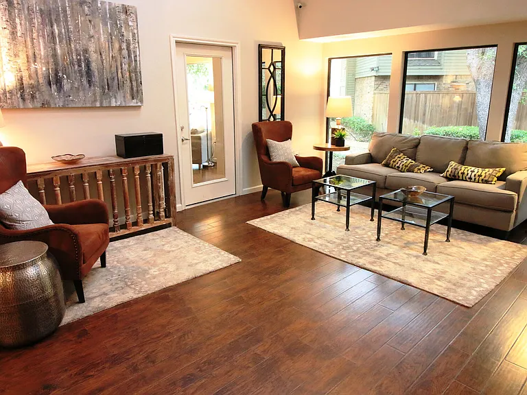 Preston Racquet Club Apartments — Photo 17
