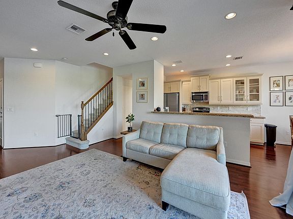 4th image of 5119 Gramercy Square Drive