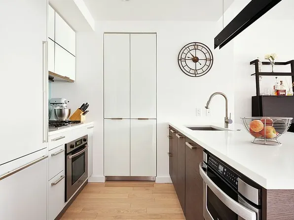 34 N 7th St APT 8P, Brooklyn, NY 11249