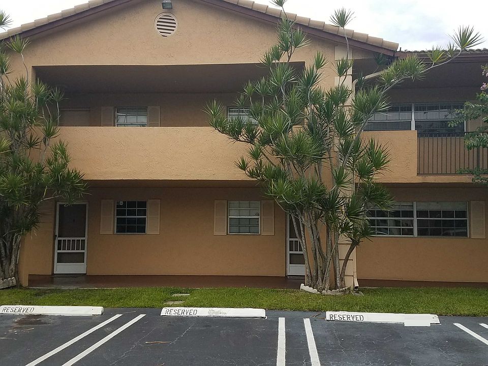 1st image of 3018 Coral Springs Dr #102-3