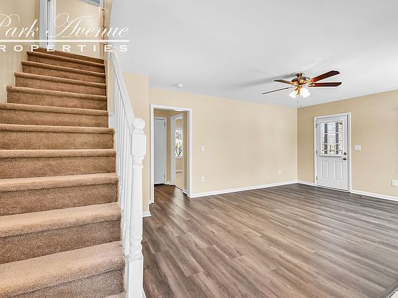 4th image of 1022 Temple Ct