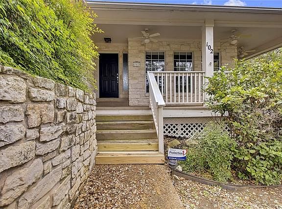 3rd image of 102 Tantallon Ct