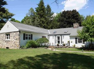 17 Rossway Rd, Pleasant Valley, NY 12569