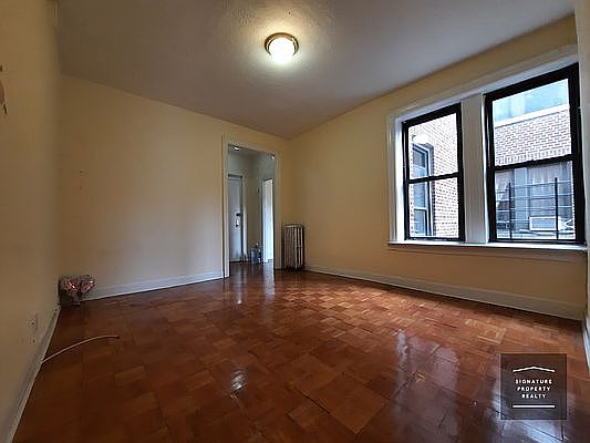 1st image of 1044 45th St #C