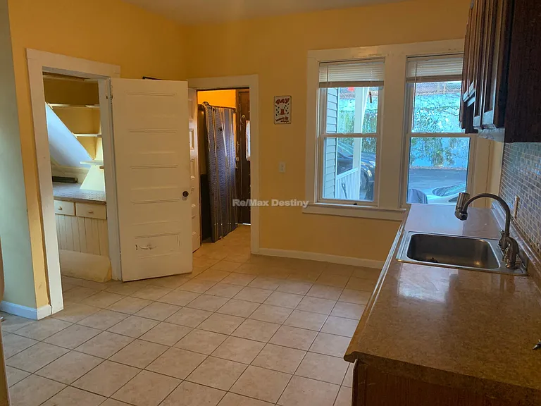 14 Madison St #1 — Photo 19