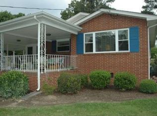 2726 Cooksbury Dr, Durham, NC 27704