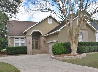 129 Saint Charles Ct, Abita Springs, LA 70420