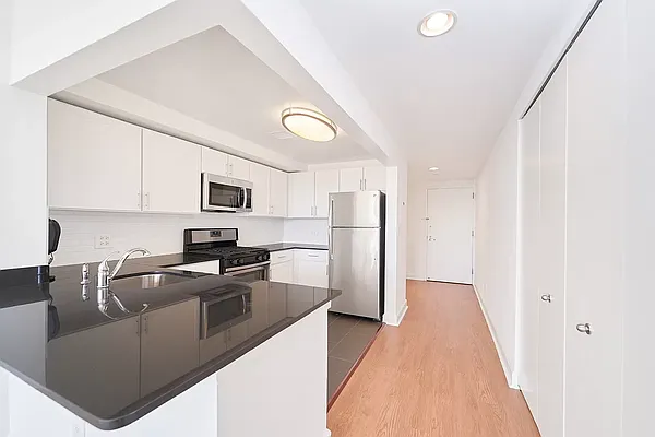 Rented by A&E Real Estate Management | media 3