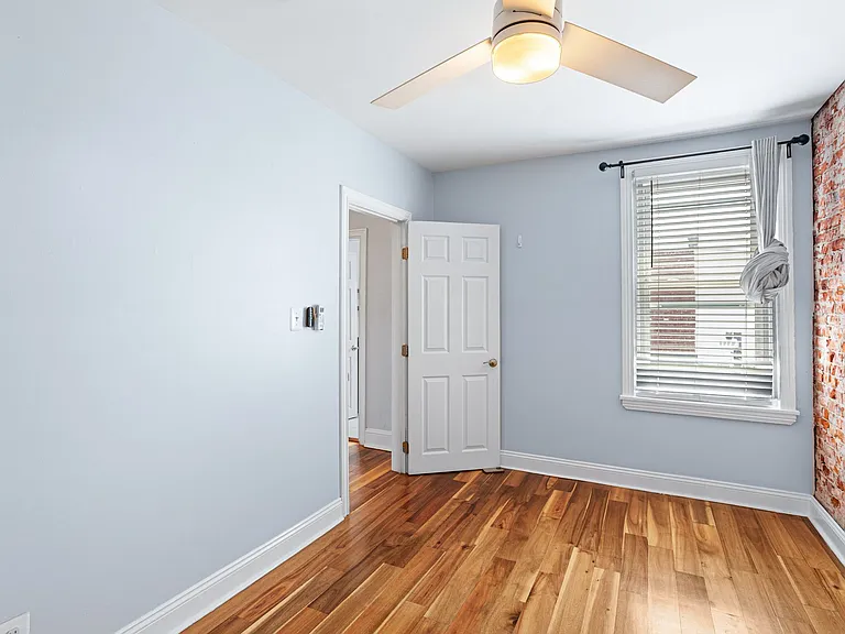 2225 Taggert St — Photo 17