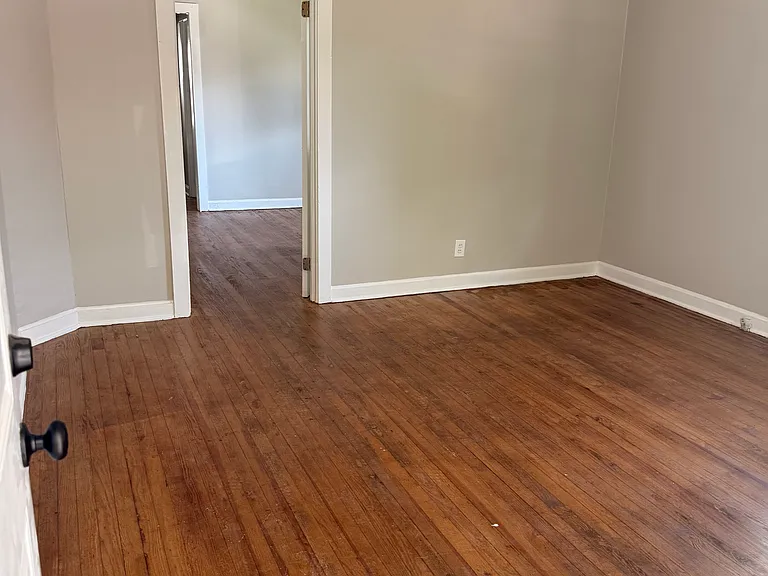 518 N Graham Ave #520 — Photo 3