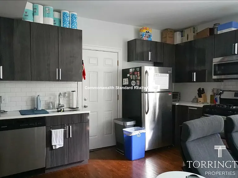 19-5 Marney St — Photo 8