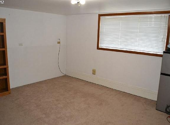 downstairs bedroom 1