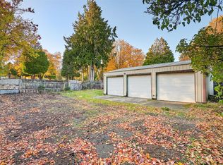 8709 9th Ave NW, Seattle, WA 98117