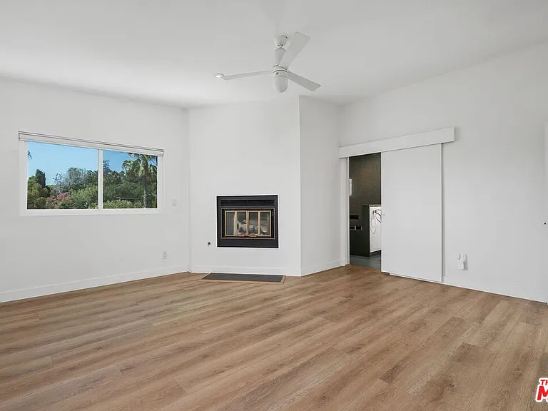 3023 Berkeley Ave #8 — Photo 37