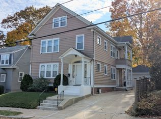 171 8th St #3, Providence, RI 02906