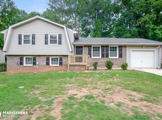 6653 Vesta Brook Dr, Morrow, GA 30260