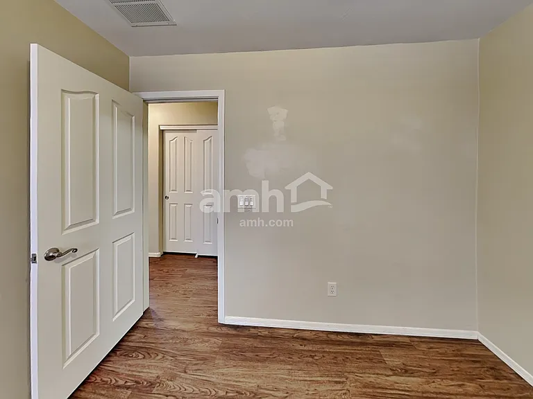 742 W Emerald Key Dr — Photo 16