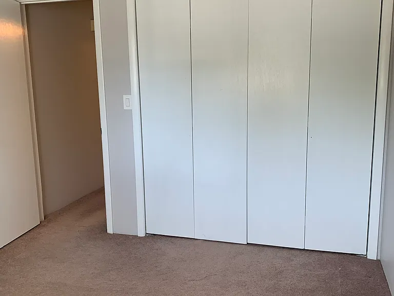 1005 Yank St — Photo 20