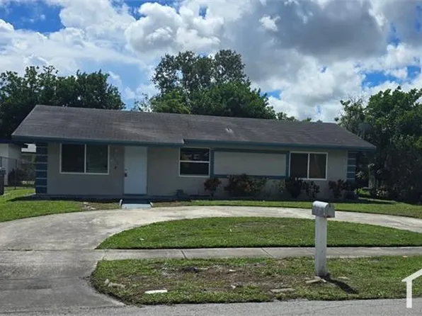 2710 NW 9th St, Pompano Beach, FL 33069