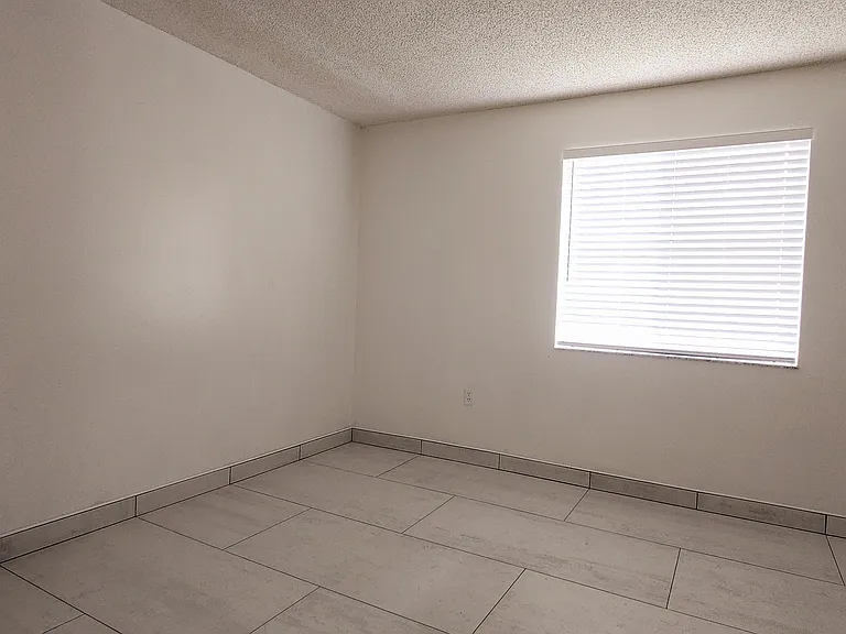 1180 NW 125th Path — Photo 32