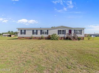 5366 Sterling Drive, La Grange, NC 28551