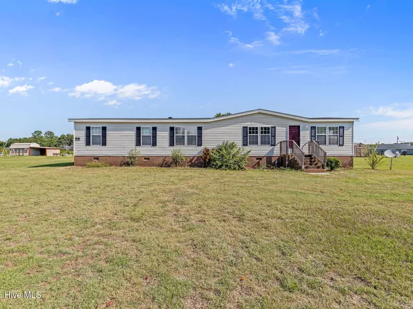 5366 Sterling Drive, La Grange, NC 28551
