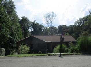 3642 School Rd, Murrysville, PA 15668