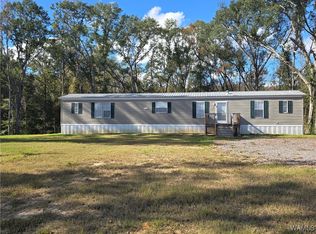 21547 Power Loop Rd, Moundville, AL 35474