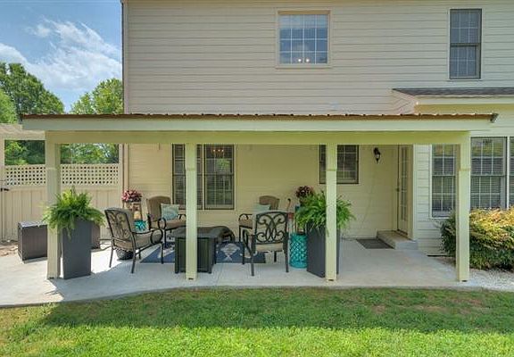 4th image of 6019 Scotford Ct