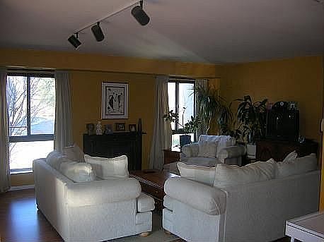 Full Living Room View