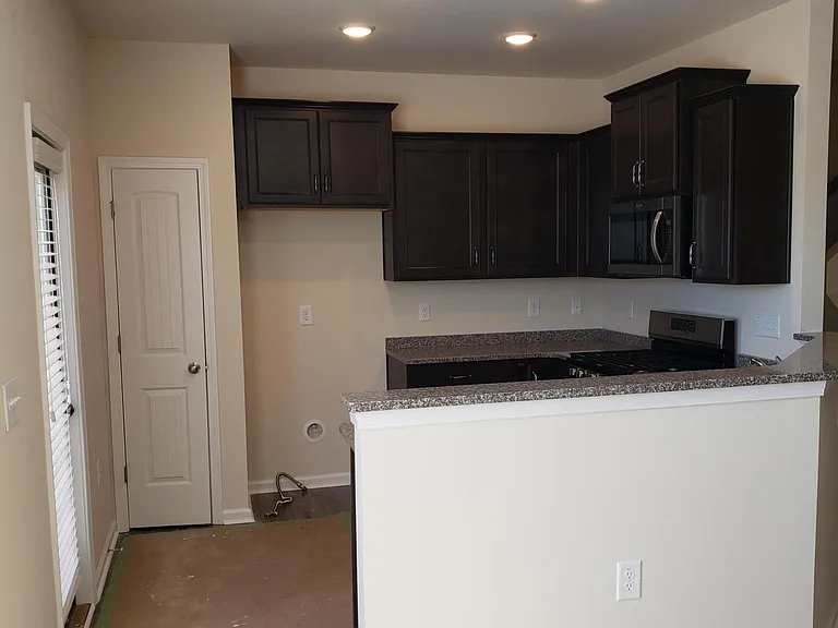 1023 Laceflower Dr — Photo 6