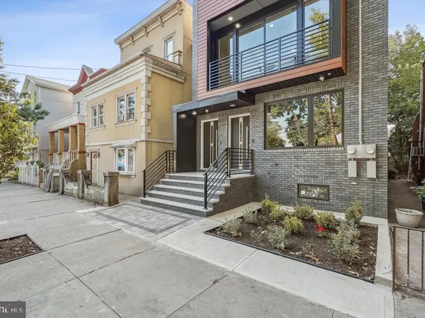 865 Summit Ave #1, Jersey City, NJ 07307