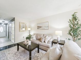 100 Quigley Rd UNIT 137, Hamilton, ON L8K6J1