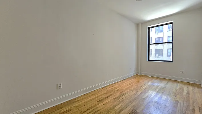 Rented by Sovereign Associates | media 6