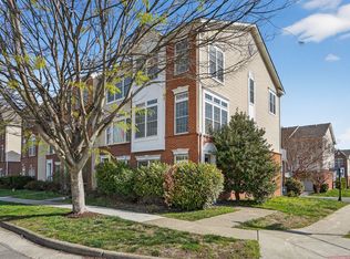25021 Justice Dr #1, Chantilly, VA 20152
