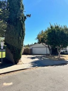 2200 Newbury Cir, Lodi, CA, 95240