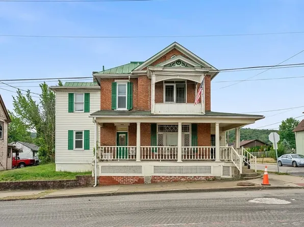 708 E High St, Waynesburg, PA 15370