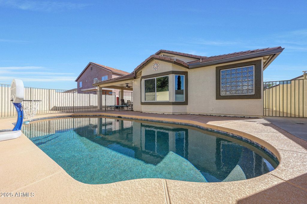 17520 W CARIBBEAN Lane, Surprise, AZ 85388 | MLS #6940991 | Zillow