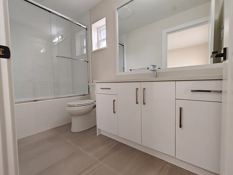 381 E 57th Ave #3 — Photo 23
